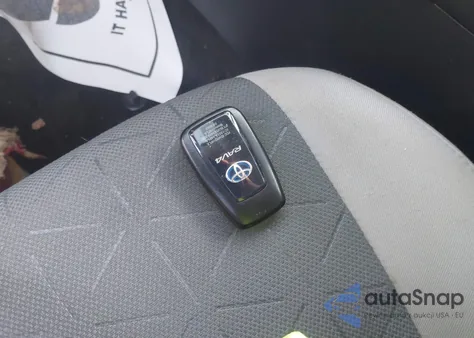 2022 Toyota Rav4 Hybrid Xle z USA, uszkodzony, nr VIN 4T3RWRFV1NU078223